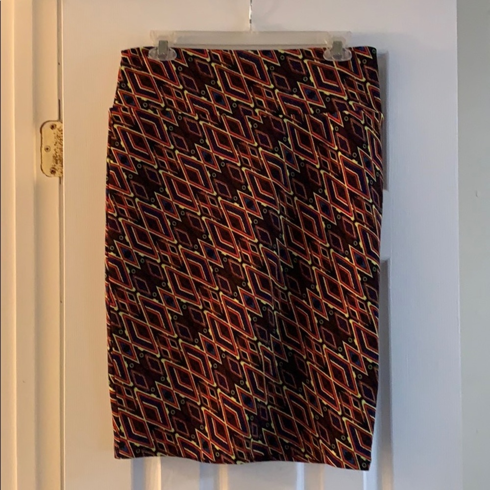 LuLaRoe Cassie skirt, size medium